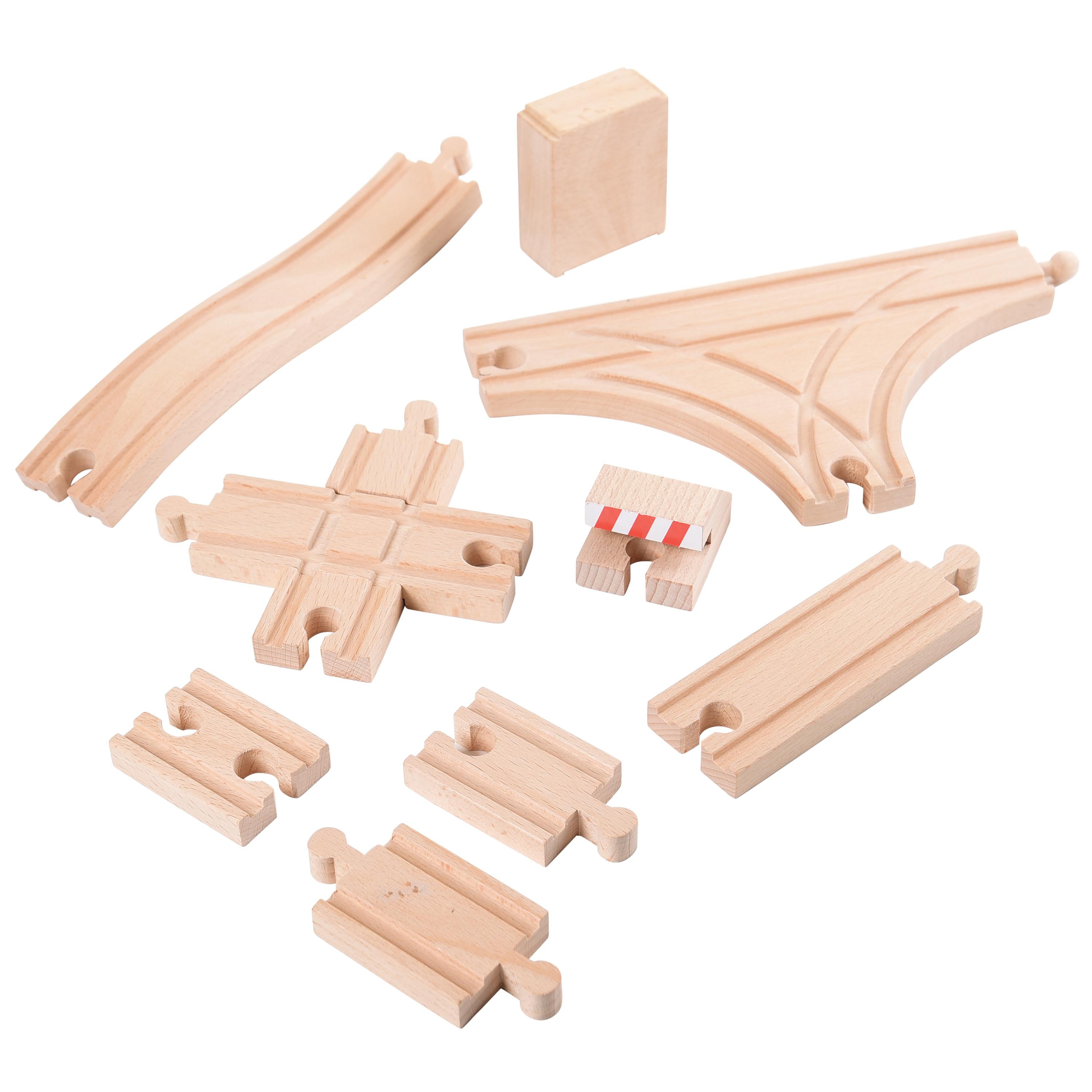 Wooden Train Track Set, 26 Pieces