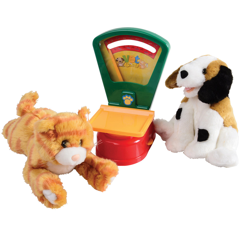 Play Vet Pet Scale with Plush Dog & Plush Cat