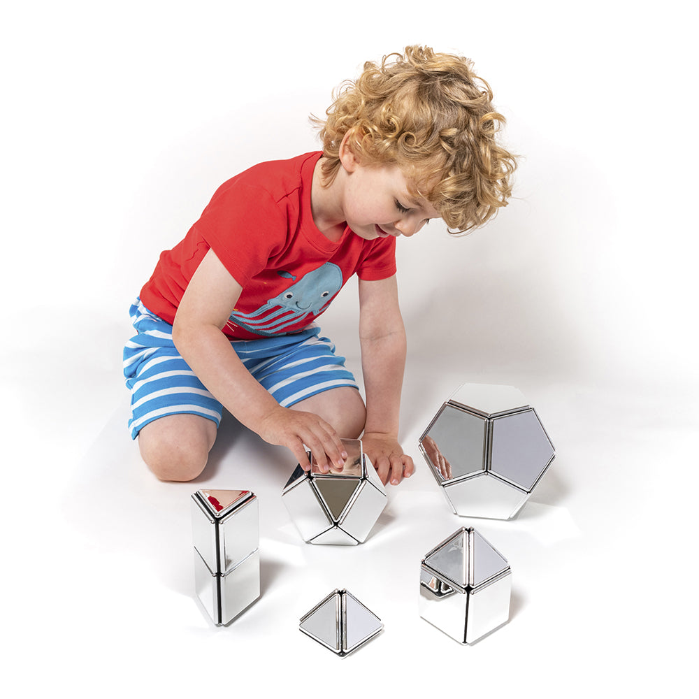 Sensory Exploration with Mirrored Magnetic Polydrons