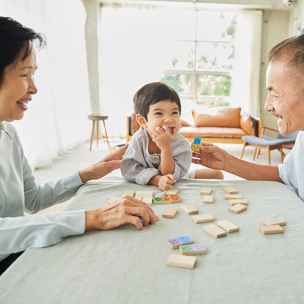 Studying emotions with wooden tiles