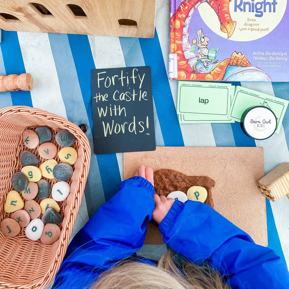 Tactile Word Learning