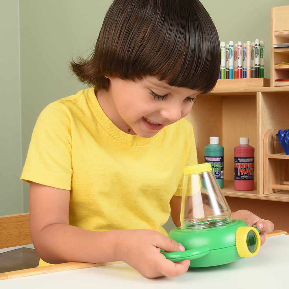 Kid Using Bug Viewer in Classroom