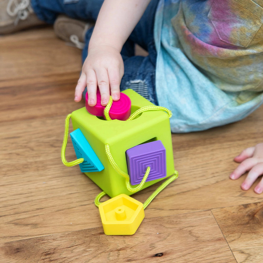 Sorting Shapes with Oombee Cube Sorter