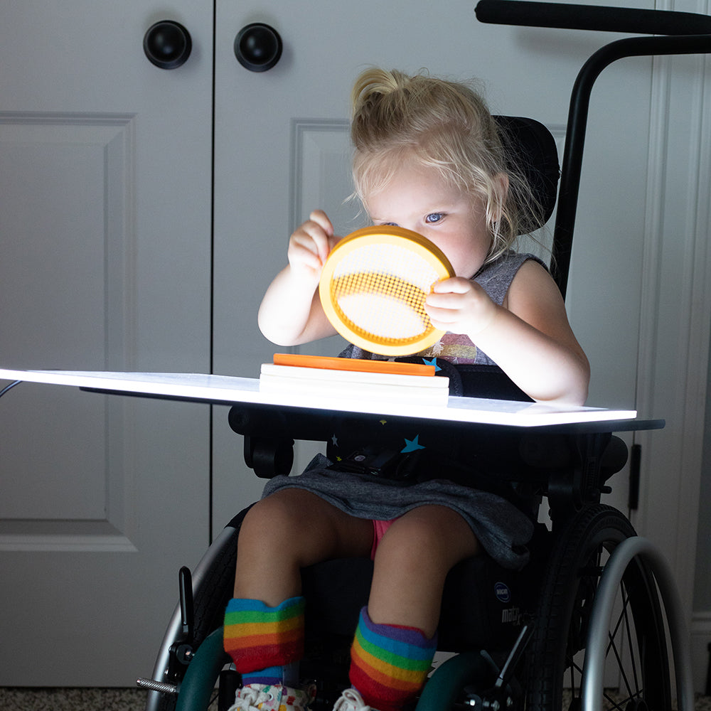 Reflecting Light Through Circle Nesting Block