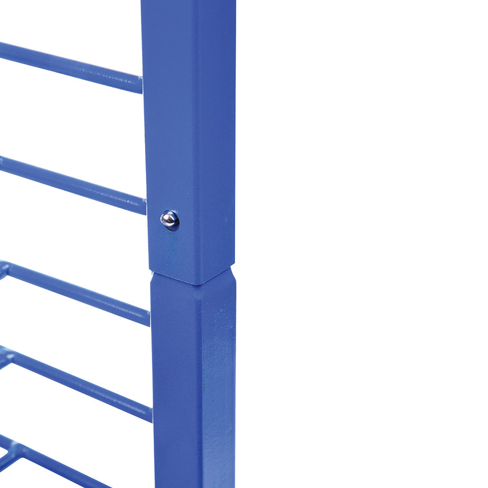 Close-up of Sturdy Powder-Coated Wire of Drying Rack