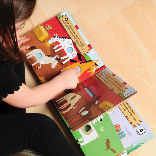 Melissa & Doug® Poke-A-Dot Book / Old MacDonald's Farm - 20 Pages