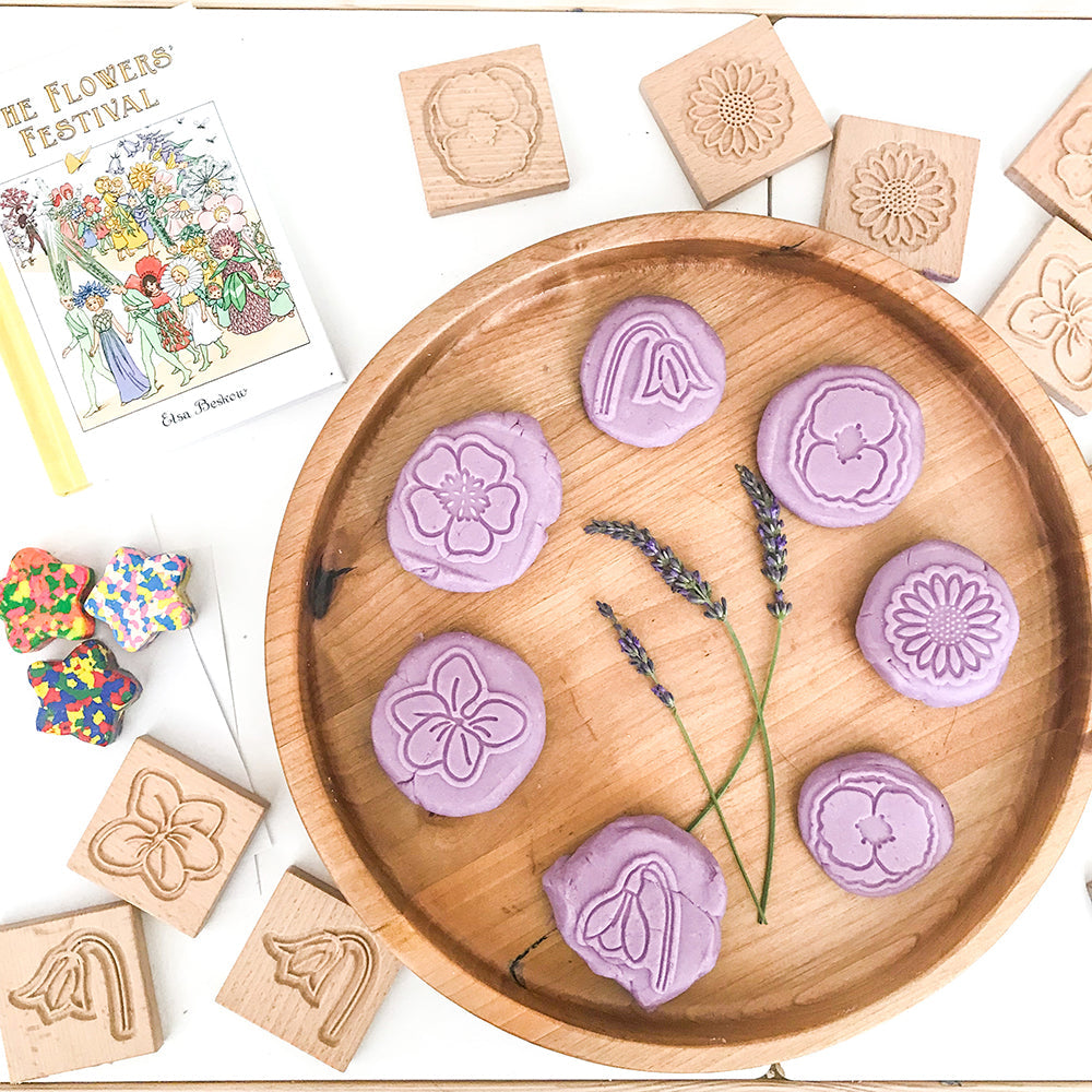 Sensory Fun with Flowers