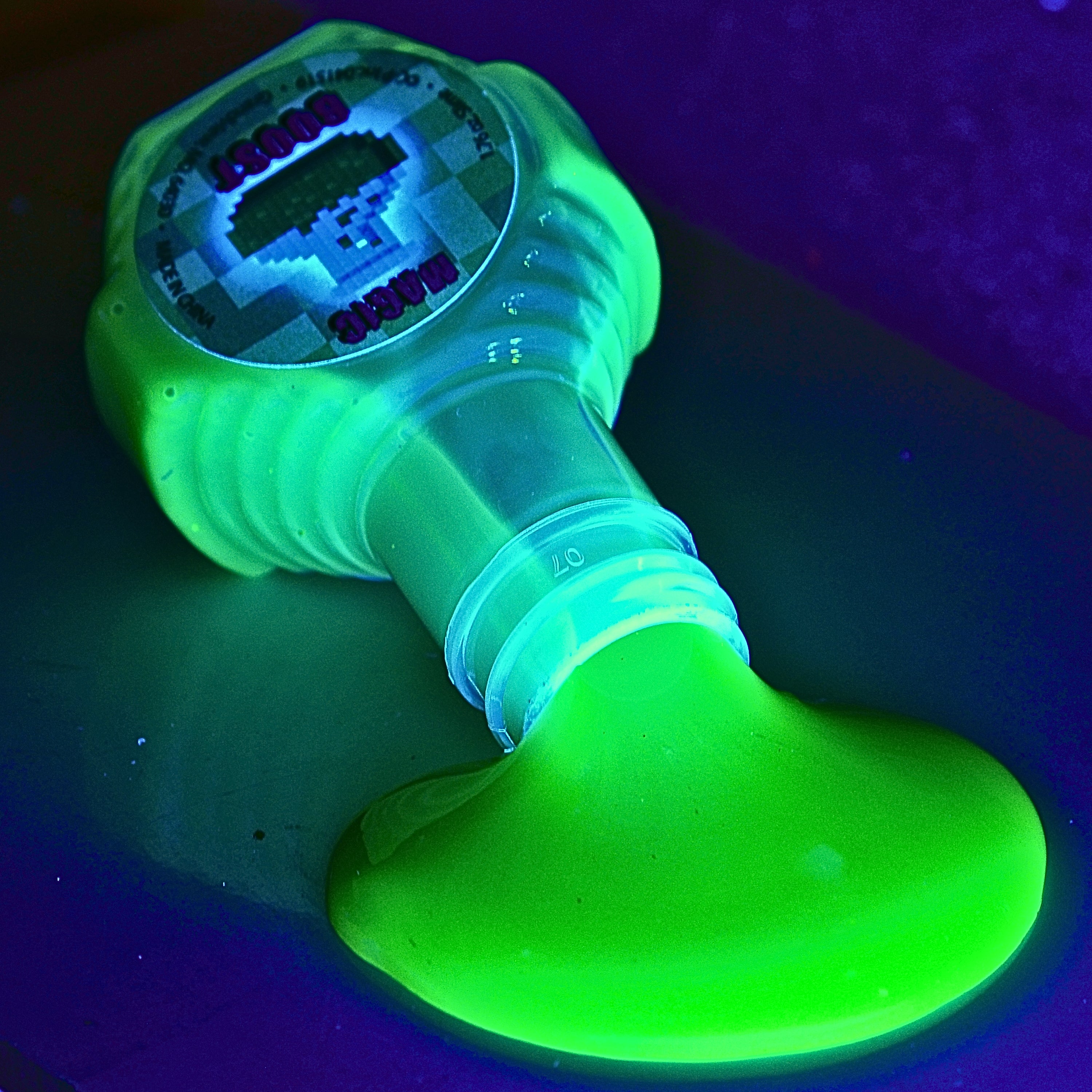Black Light Reactive Slime – 1.75 oz (Dozen)