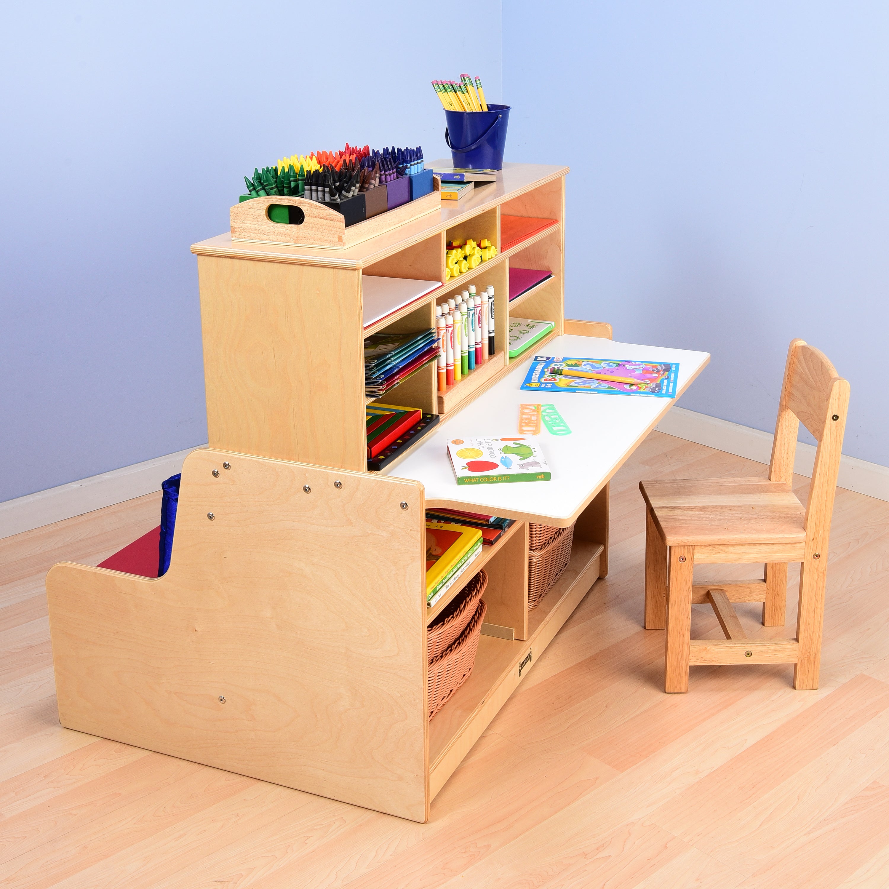 Literacy Station: Language Development & Reading Center