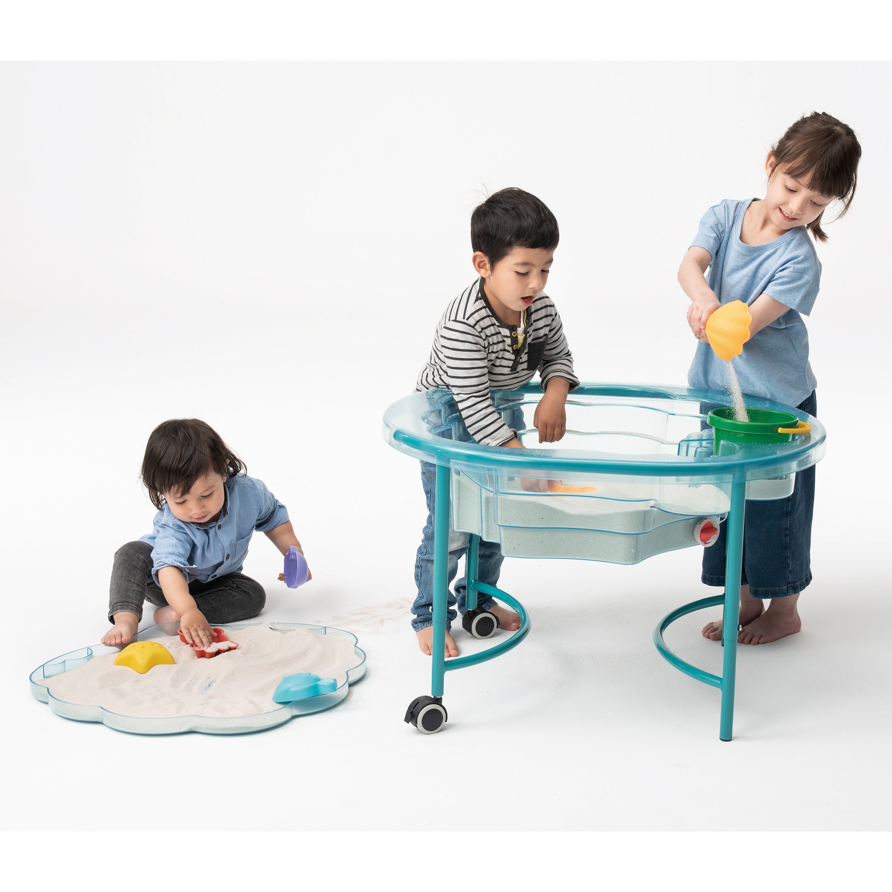 Sand and Water Clam-Shaped Sensory Table