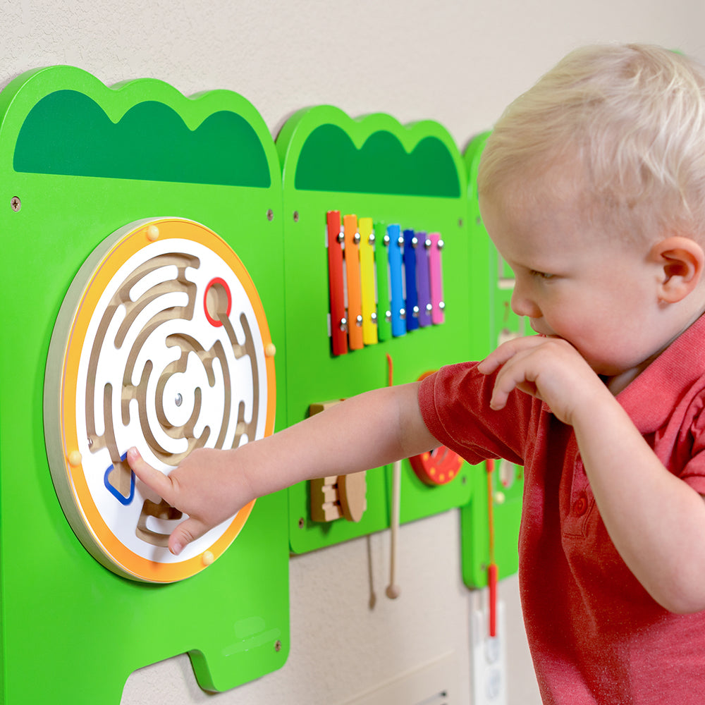 Exploring Mazes on Interactive Wall Panel