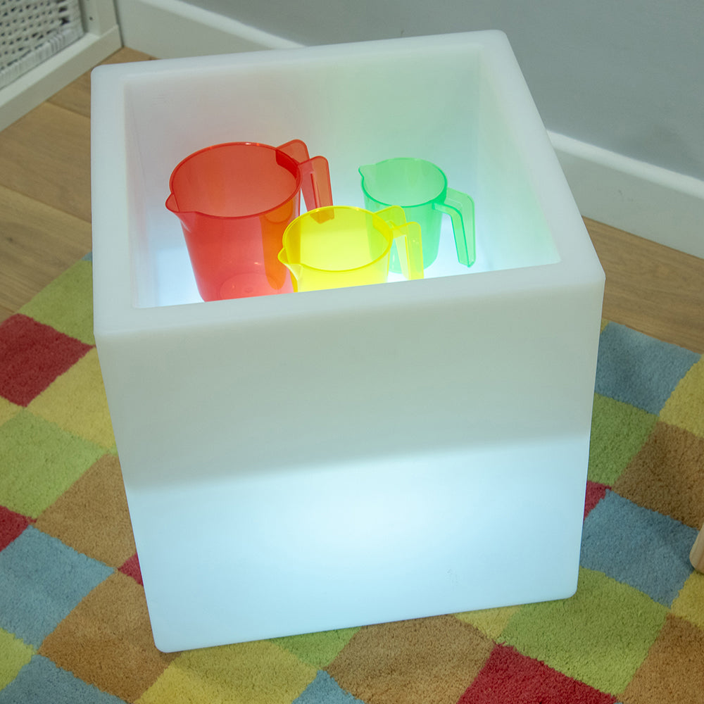 Using Translucent Objects with Light Cube