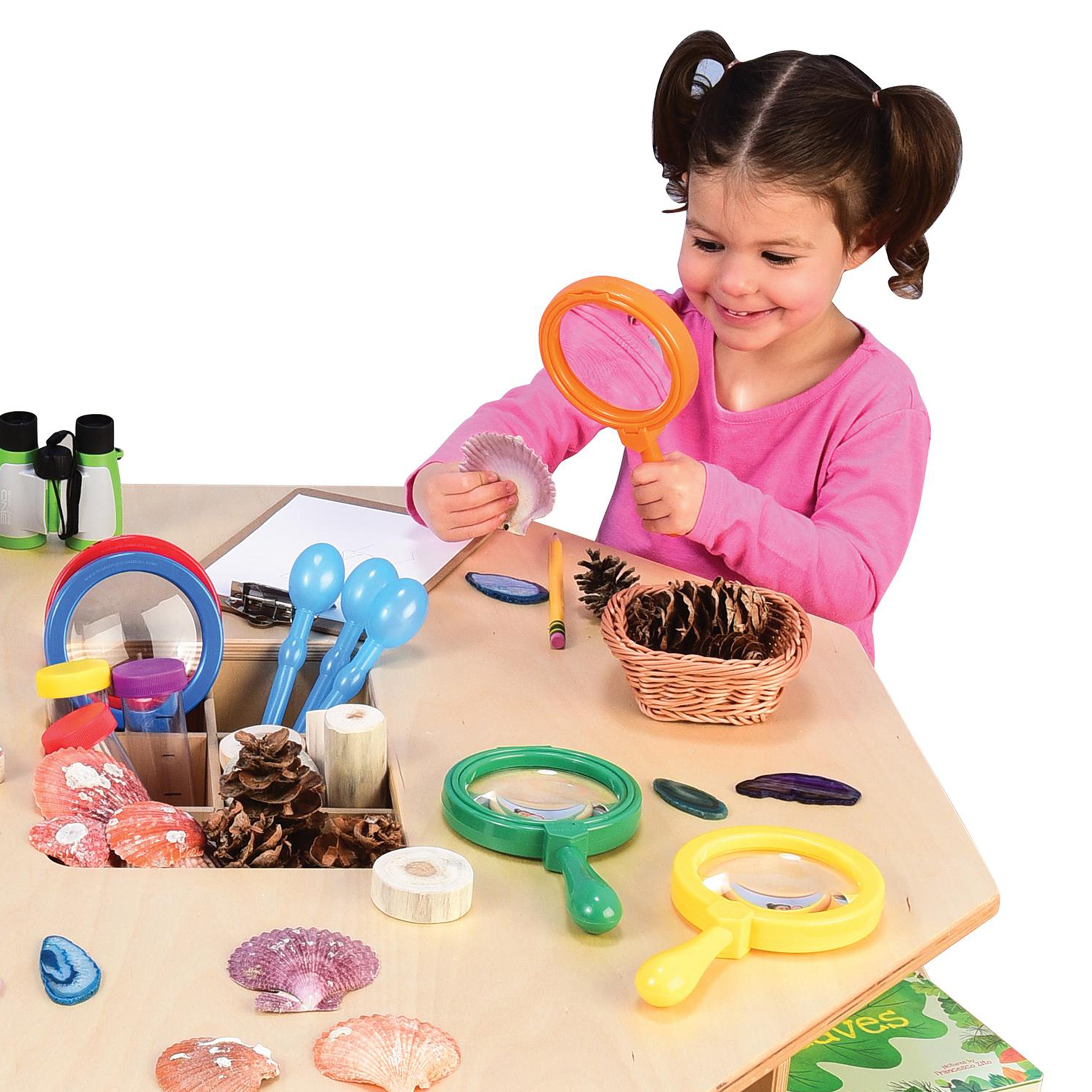 E-Z View Magnifiers with Stand – Set of 6 Rainbow Handheld or Hands-Free Magnifying Glasses, 4.5x Magnification, Special Needs & STEM Learning