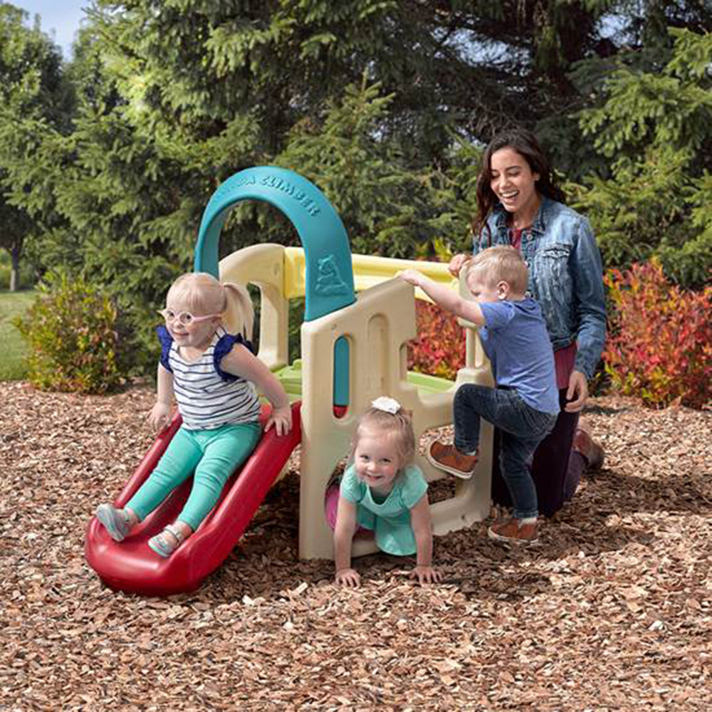 Step2 Panda Climber – All-in-One Outdoor Activity Gym with Slide, Tunnel, and Safety Features for Preschools & Daycares