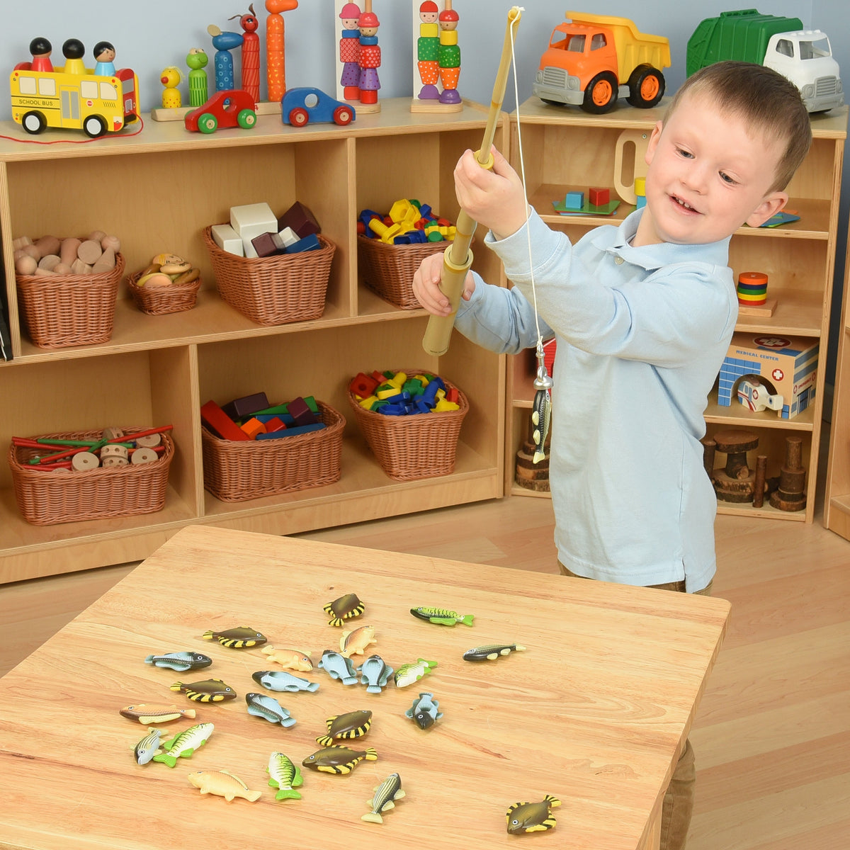 Interactive Magnetic Fishing Set for Early Learners