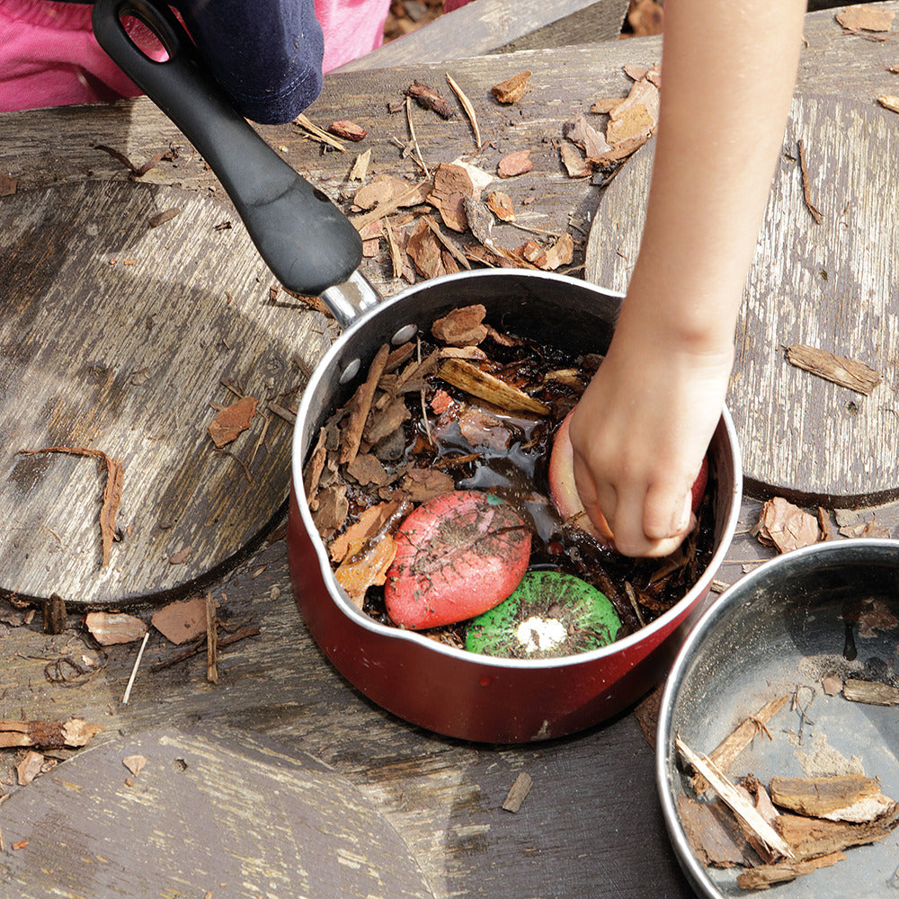 Pretend Play Cooking with Fruit-shaped Stones